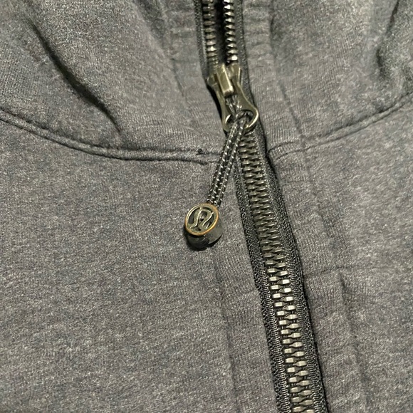 Lululemon Sz 6 fan favorite signature hoodie the perfect pre/post workout layer - Picture 6 of 17